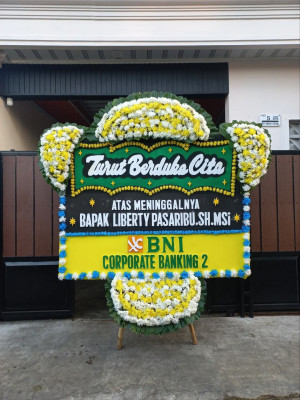 Papan Bunga Duka di Lekobalo