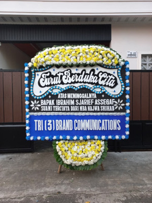 Papan Bunga Duka di Lekobalo